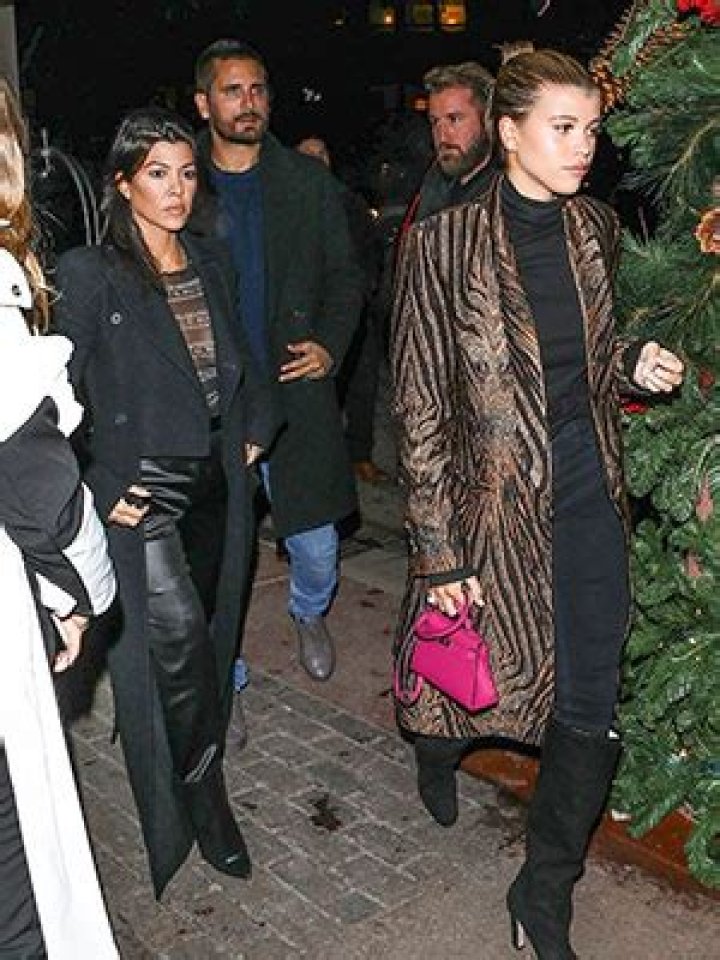 Kourtney Kardashian & Scott Disick’s Post-Breakup Photos Together – Hollywood Life