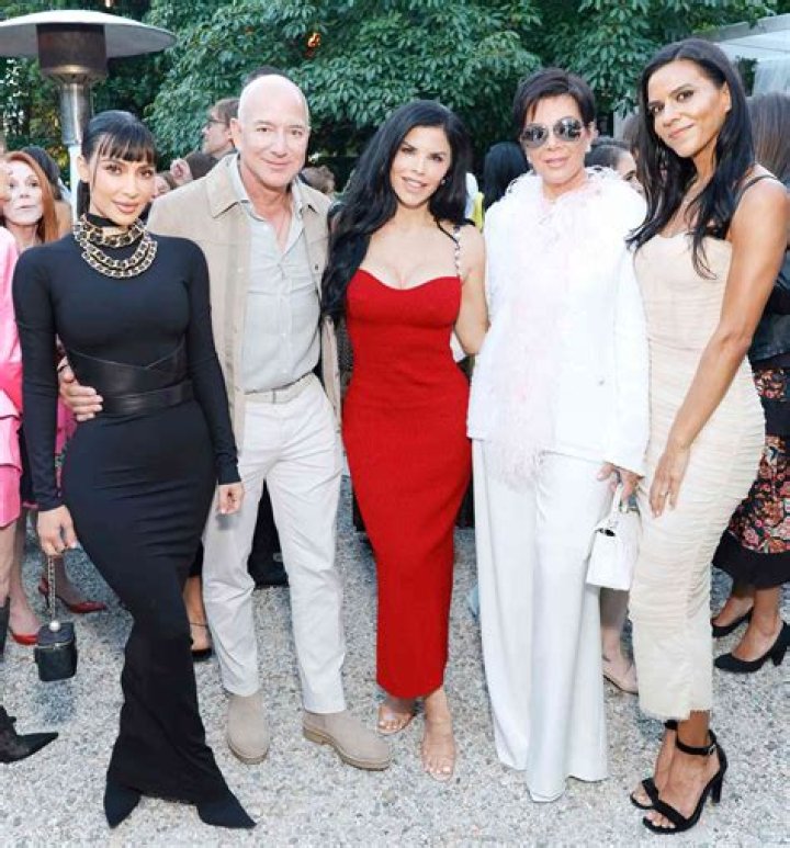 Kris Jenner, Kim Kardashian & The Whole Family Gush Over ‘Amazing’ Scott Disick On His Birthday 