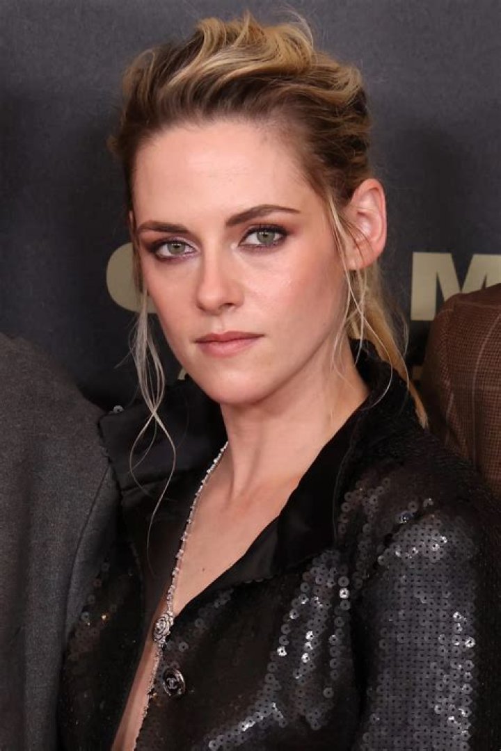 Kristen Stewart’s Affair: Sadly, She’ll Be Haunted By It — Expert Says