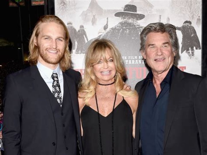 Kurt Russell & Goldie Hawn Defend Their Decision To Never Get Married In 37 Years Together