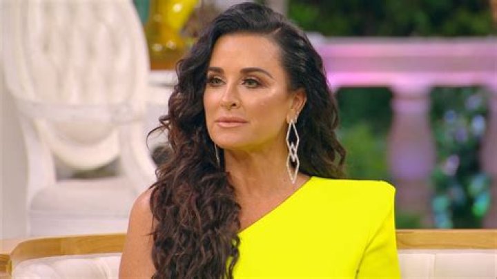 Kyle Richards Has A Theory As To Why Lisa Vanderpump Quit ‘RHOBH’ Before Reunion