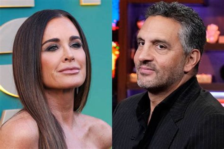 Kyle Richards Reveals Why It ‘Felt Weird’ To Film ‘RHOBH’ Without Lisa Vanderpump — Watch