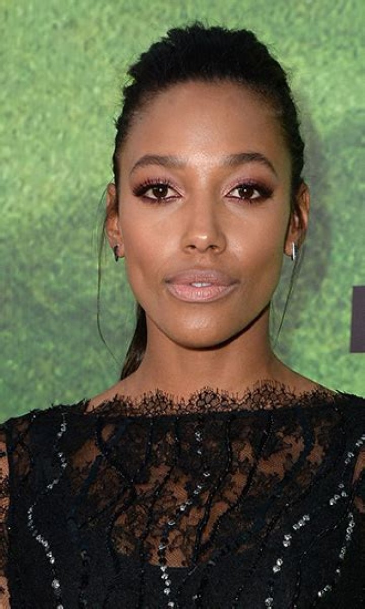Kylie Bunbury Celebrity Profile – Hollywood Life