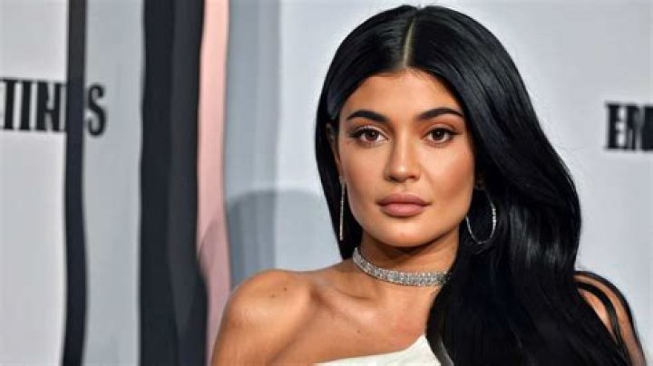 Kylie Jenner Reveals What She’d Be Doing If She Wasn’t Famous: I Should ‘Do This On The Side’