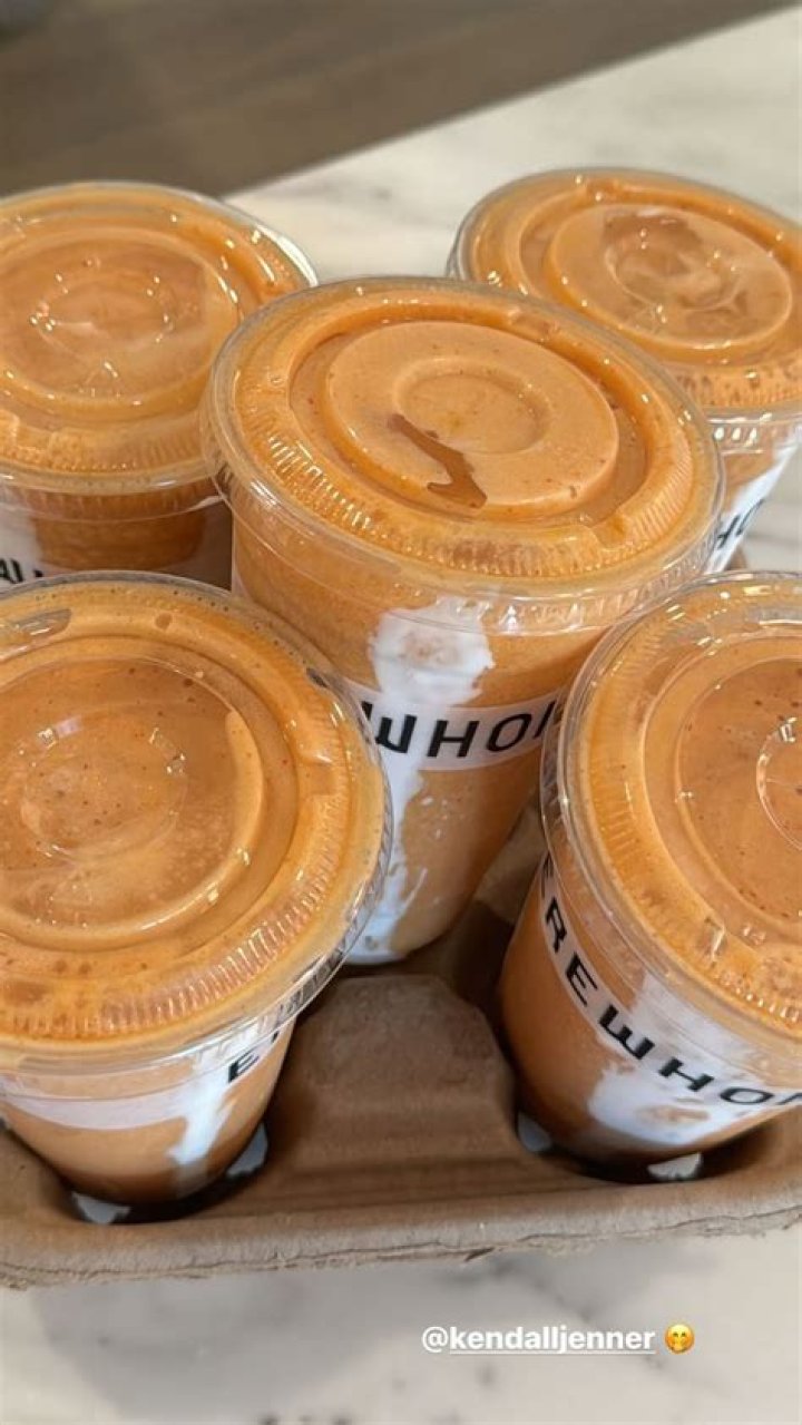 Kylie Jenner’s Fave Smoothie: She Has This 4 Ingredient Drink Every Morning