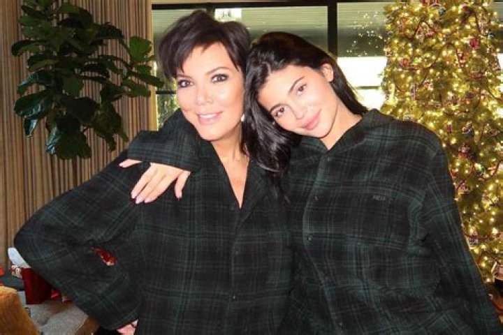 Kylie Jenner Tries Scaring Mom Kris While She’s Sleeping — Watch The Matriarch’s Unbelievable Reaction