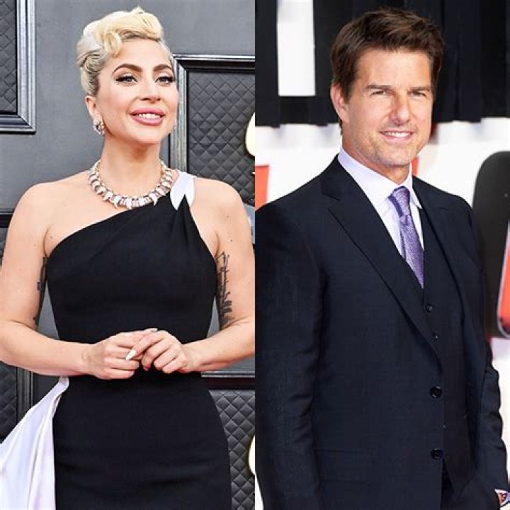 Lady Gaga & Tom Cruise Kiss Each Other’s Cheeks After Vegas Show – Hollywood Life
