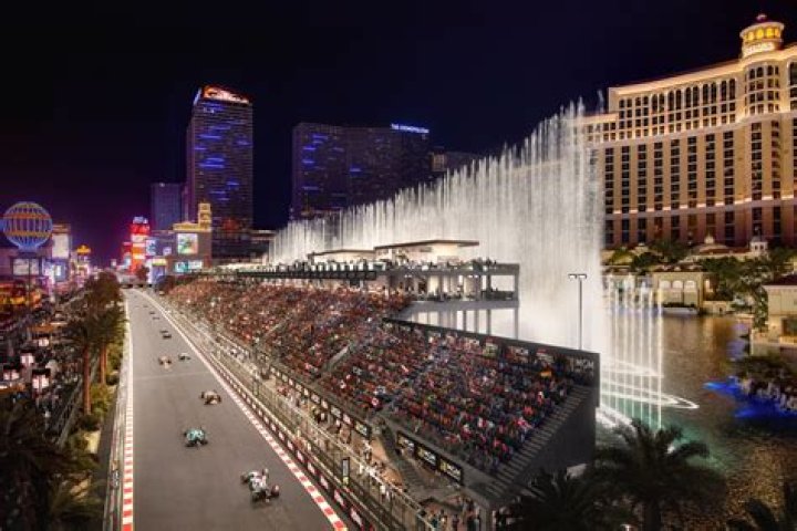 Las Vegas Strip Closed After Shooting — PICS