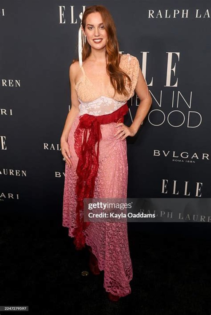 Lea Michele Is Skinny — Looks Small At ‘ELLE’ Women In Hollywood Event – Hollywood Life