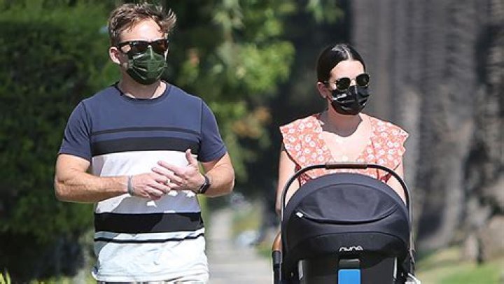 Lea Michele Shares 1st Pic Of Son Ever Leo’s Face With Dad Zandy Reich – Hollywood Life