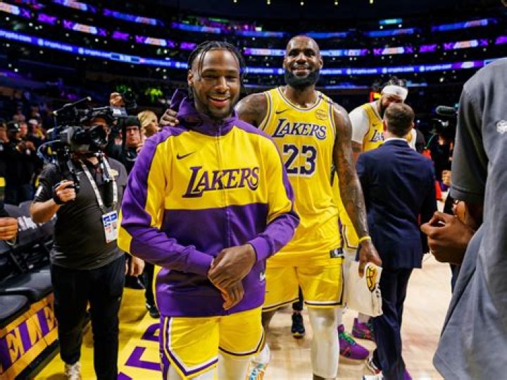 LeBron James Thanks Fans In 1st Statement After Son Bronny’s, 18, Cardiac Arrest: We ‘Feel Your Love’