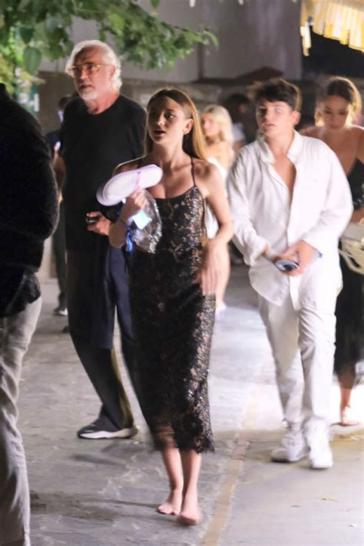 Leni Klum Wears Black Slip Dress While In Capri With Birth Father – Hollywood Life