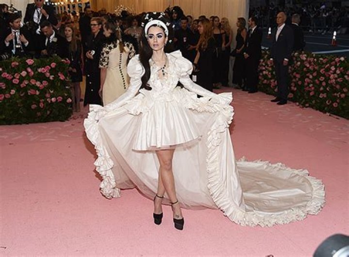 Lily Collins’ Dress At Met Gala 2019 – Photos Of Her Ruffled Outfit – Hollywood Life