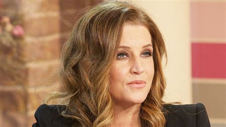 Lisa Marie Presley To Be Buried At Graceland With Elvis – Hollywood Life