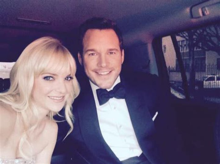 [LISTEN] Anna Faris On Chris Pratt’s Balls — His Wife Says They’re ‘Incredible’ – Hollywood Life
