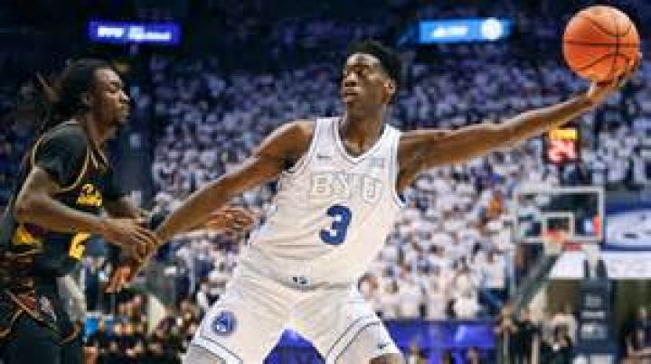 Lonzo Ball: See Pics Of Top NBA Draft Prospect