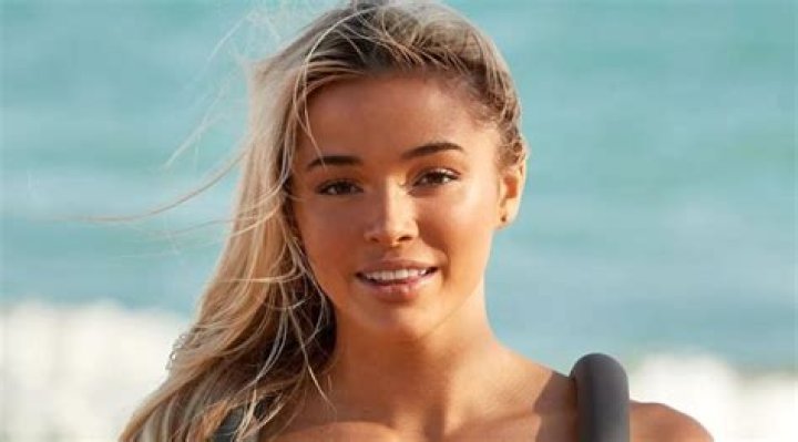 Looks Sexy On The Beach For ‘Sports Illustrated’ – Hollywood Life