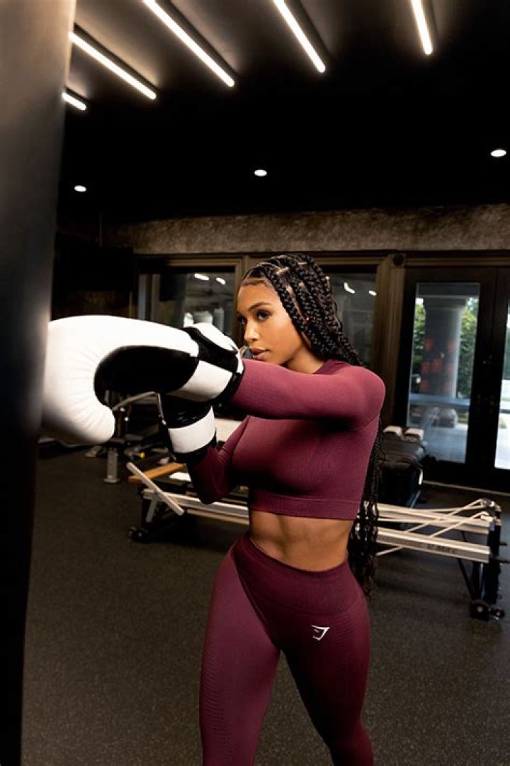 Lori Harvey Wears Brown Crop Top From Gymshark Collab: Photos – Hollywood Life
