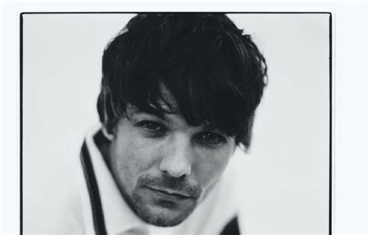 Louis Tomlinson News, Music, Photos And Videos – Hollywood Life