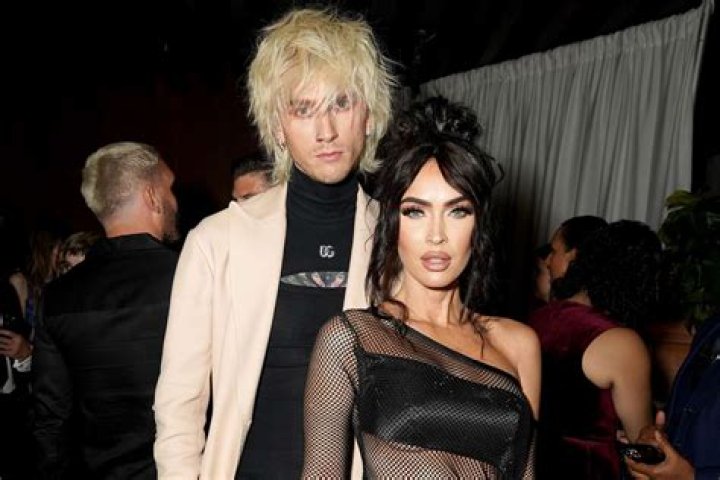 Machine Gun Kelly & Megan Fox Dating? Rapper ‘Really Likes’ Her – Hollywood Life
