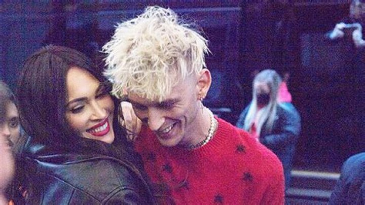 Machine Gun Kelly Sweetly Carries GF Megan Fox Outside Of ‘SNL’ Studio As He Arrives For Performance