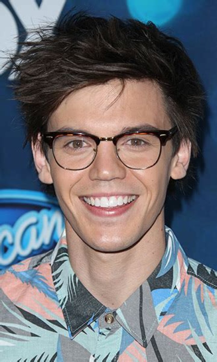 Mackenzie Bourg Celebrity Profile – Hollywood Life