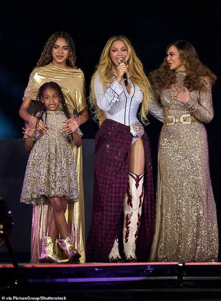 Madonna Gets A Shoutout From Beyonce At Her Concert – Hollywood Life