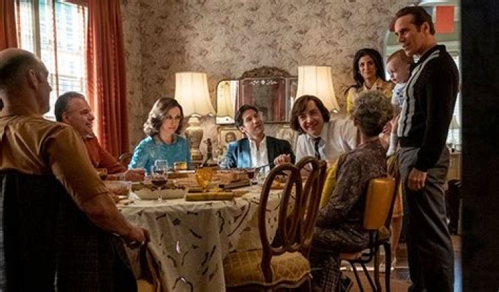 ‘Many Saints Of Newark’ Star On Joanne & Being Inspired By Edie Falco – Hollywood Life