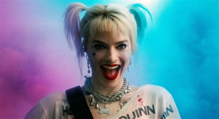 Margot Robbie As Harley Quinn: Photos – Hollywood Life
