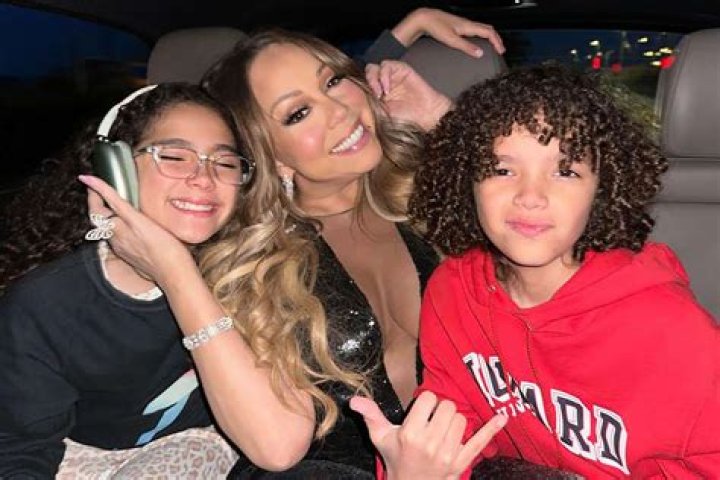 Mariah Carey & Twins Moroccan & Monroe, 9, Are So Cute Dancing On Airstream Road Tripping To Aspen