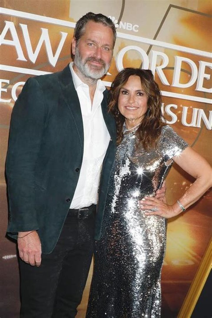 Mariska Hargitay Stuns in Silver Sequin Dress at ‘Law & Order: SVU’ 25th Anniversary Event