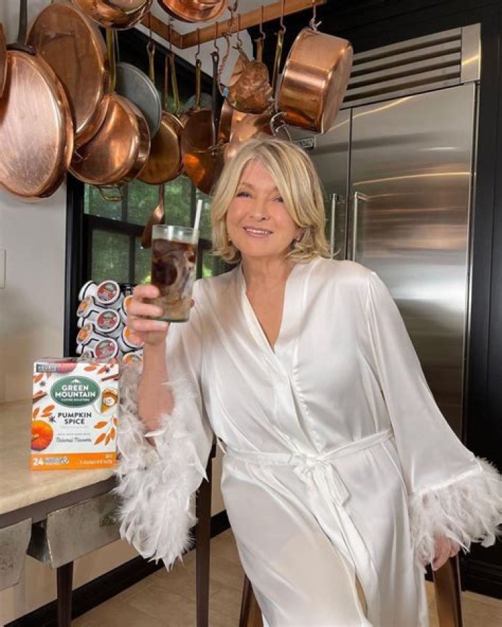 Martha Stewart’s Drunk Instagram Comment Has Fans Laughing — See Here – Hollywood Life