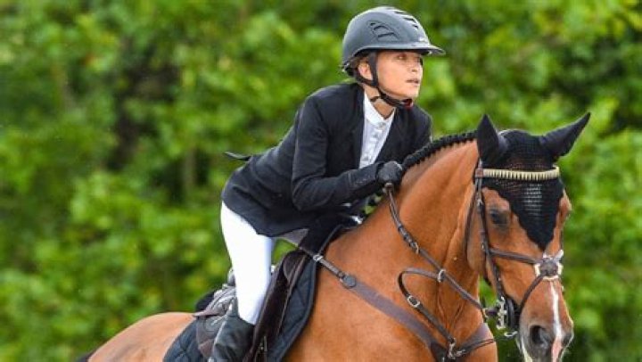 Mary-Kate Olsen Seen Horse Jumping In Paris: Photos – Hollywood Life