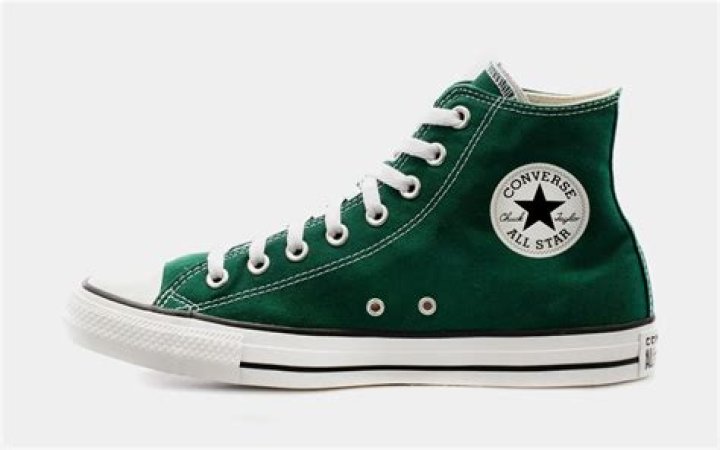 Matthew McConaughey Holds Up Ulvade Victim Maite Rodriguez’s, 10, Green Converse