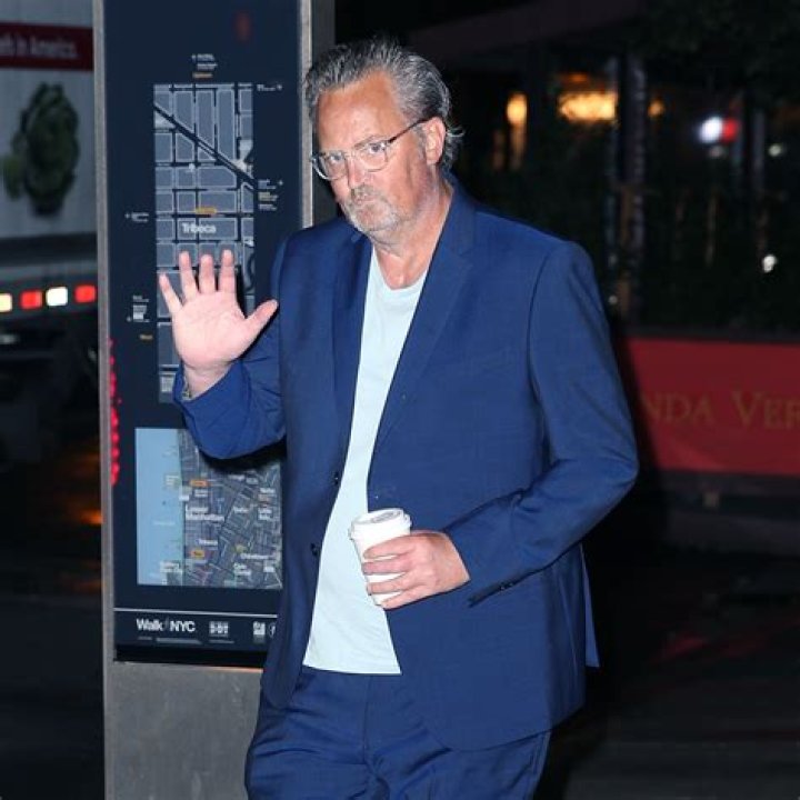 Matthew Perry — Pics Of The Actor – Hollywood Life