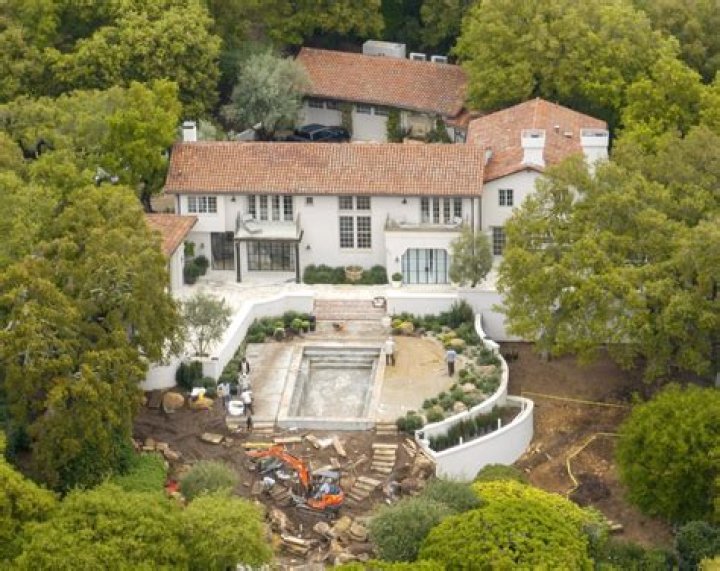 ‘MDLLA’s Josh Flagg Reveals Why Harry & Meghan Chose To Live In Montecito After They Bought $14 Million Home