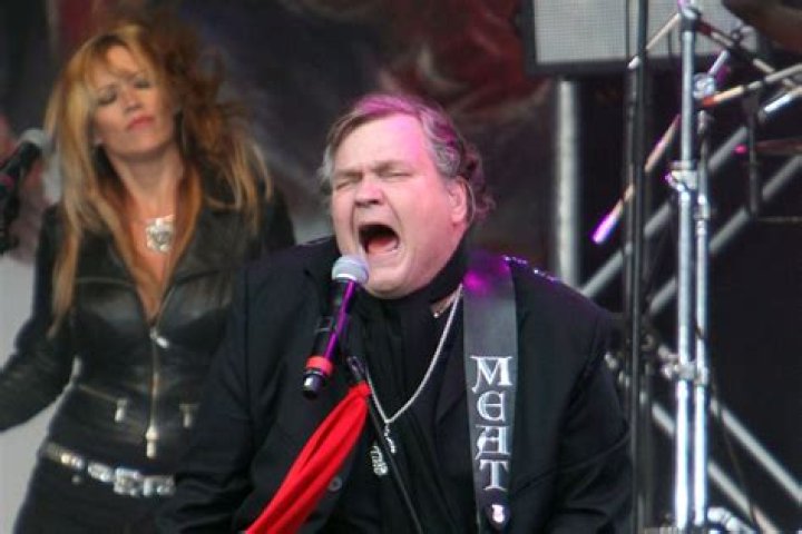 Meat Loaf Dies: Cher & More Stars Honor The Rocker After His Death At 74