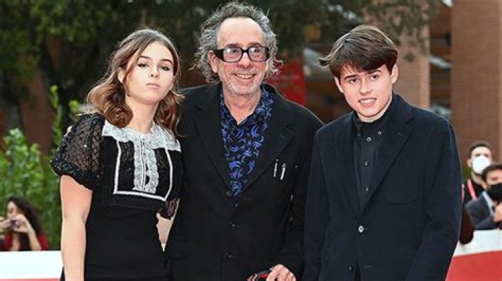 Meet Her 2 Children With Tim Burton – Hollywood Life