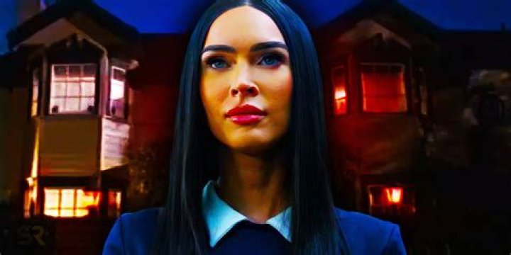 Megan Fox Stars As Sexy Vampire In ‘Night Teeth’ Movie: Trailer – Hollywood Life