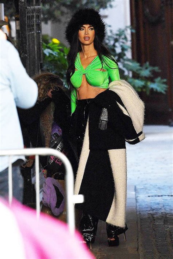 Megan Fox Wears Bright Green Crop Top As She Has Lunch With Fiancé Machine Gun Kelly: Photos