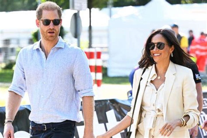 Meghan Markle & Prince Harry: The Truth About The Timing Of Their Move To LA Before Trump’s Nasty Tweet