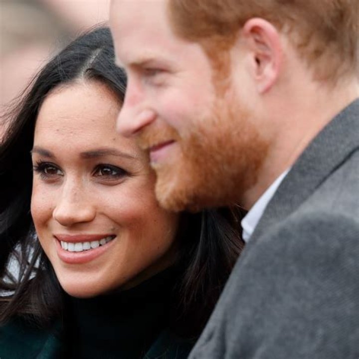 Meghan Markle & Prince Harry Will ‘Likely’ Keep Any 2nd Pregnancy News A Secret Until After Baby’s Birth