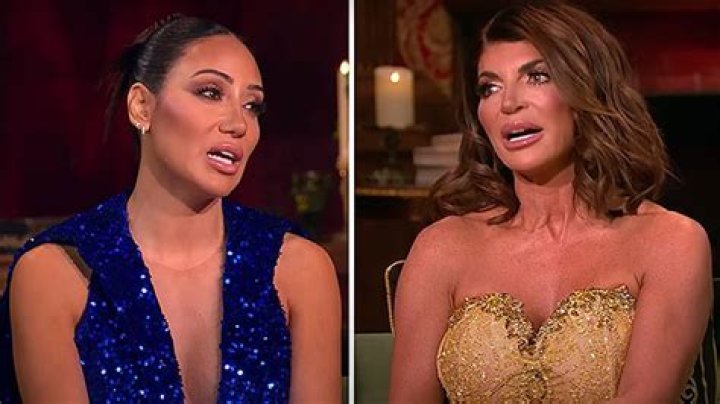 Melissa Reads Jacqueline Text Bashing Teresa – Hollywood Life