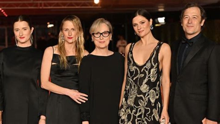 Meryl Streep and All Four of Her Kids Attend the Academy Museum Gala – Hollywood Life