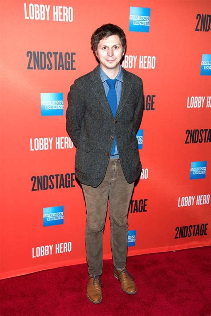 Michael Cera & Wife Nadine Welcome First Child After Secret Pregnancy – Hollywood Life
