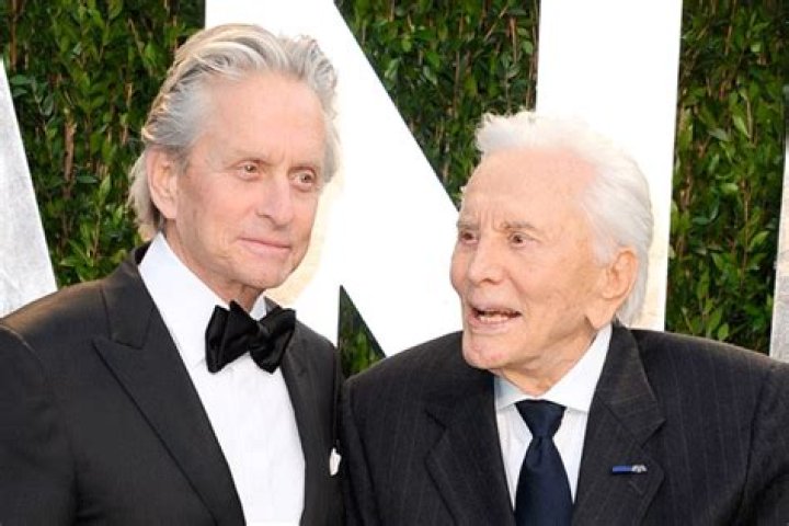 Michael Douglas Pays Tribute To Dad Kirk On One Year Death Anniversary – Hollywood Life