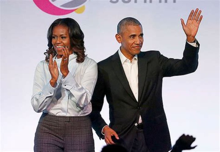 Michelle Obama Posts Throwback Wedding Photo With Barack – Hollywood Life