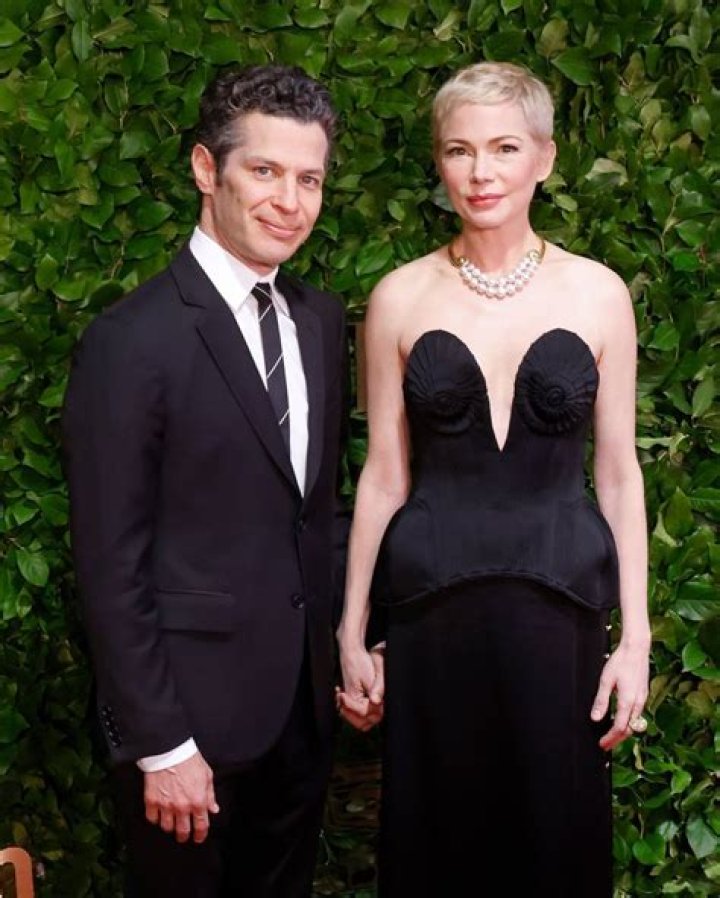 Michelle Williams Gives Birth To A Healthy Baby With New Husband Thomas Kail