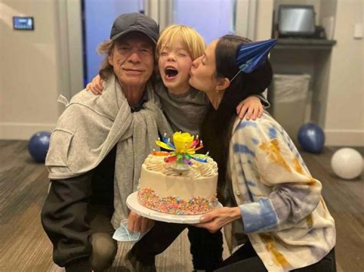 Mick Jagger’s 29-Year-Old GF Gives Birth: Rockstar Becomes 8-Time Dad At Age 73