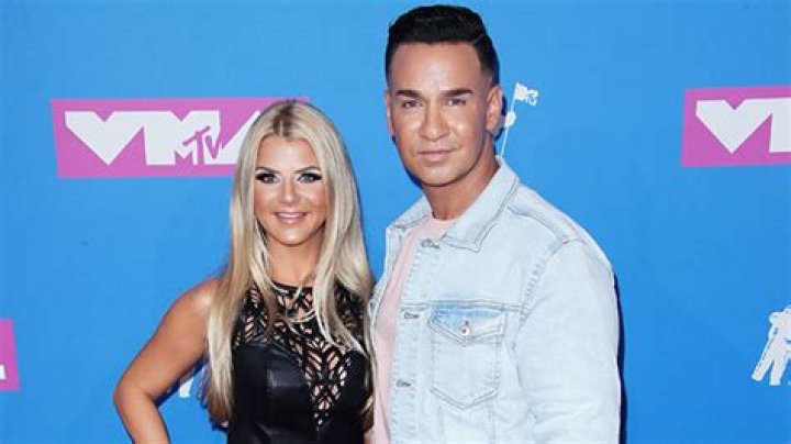 Mike ‘The Situation’ Sorrentino Welcomes Baby Boy With Lauren Pesce – Hollywood Life